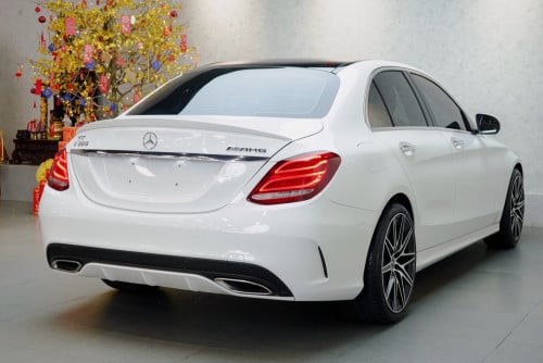 Mercedes Benz C300 AMG 2015