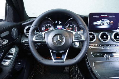 Mercedes Benz C300 AMG 2015