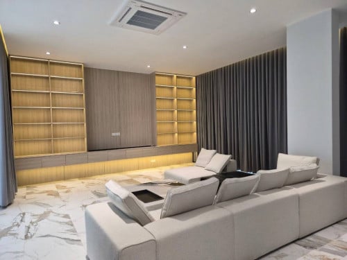 Villa for RENT! • Location: Prek Ang Chbar Ampov ,National Road1.