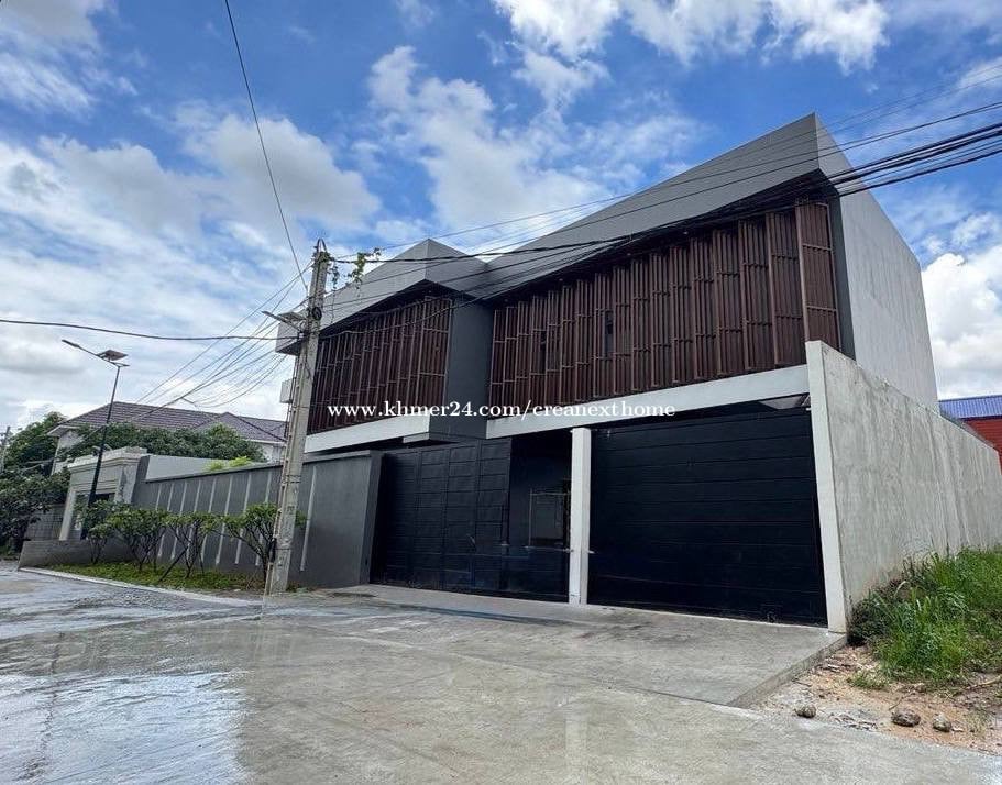 Villa for RENT! • Location: Prek Ang Chbar Ampov ,National Road1.