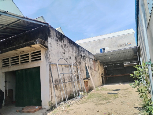 ដី​លក់​ ល្អសម្រាប់សង់ផ្ទះជួល​ (ប្លង់​រឹង)​