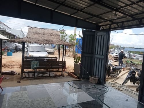 ផ្ទះកែងលក់ក្បែរសាលាប៊ែលធីទួលពង្រ