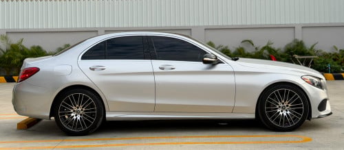 🔥C300AMG 015កាន់💰8000$💸ដកឡានភ្លាមបង់រំលស់ជាមួយឃ្លាំងផ្ទាល់