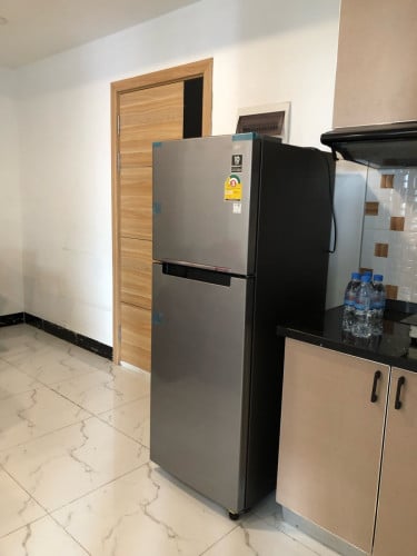 2 bedrooms Condo លក់ប្រញាប់ ទីតាំងល្អកណ្តាលក្រុង ចុះពីក្លោងទ្វារវត្តដំបូកខ្ពស់ប្រហែល100m