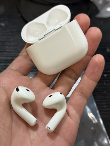 AirPod 4 98%๐ : แแแแถแ แแแแขแแ + แแถแแแแแฟแแแฝแแแปแ