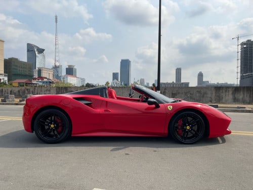 Ferrari 488 Spyder