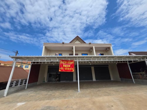 House for rent 1 house / 1 ល្វែង /1×××$ Price Negotiable Contact Number 010224077 Telegram 010224077