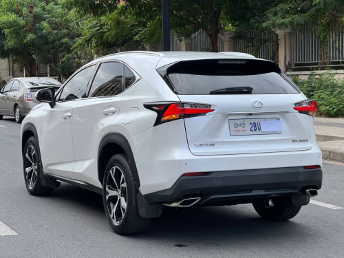 Lexus Nx200t 2016 Option Arab