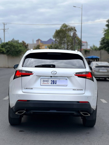 Lexus Nx200t 2016 Option Arab