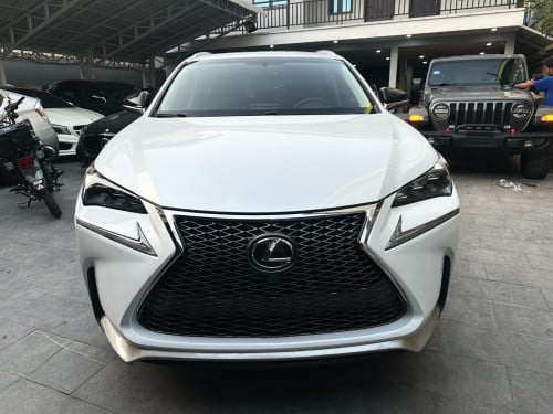 Sale Lexus NX200T ឆ្នាំ​2016​ up F-Sport ក្រដាស​ពន្ធ​