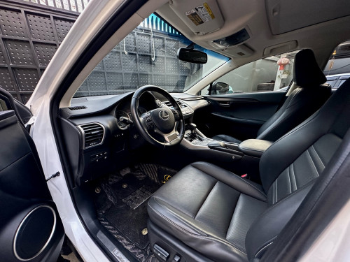 Sale Lexus NX200T ឆ្នាំ​2016​ up F-Sport ក្រដាស​ពន្ធ​