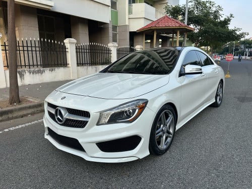Sale Mercedes Benz CLA250 AMG ឆ្នាំ​2015​ស្មាតឃី​ ក្រដាស​ពន្ធ​