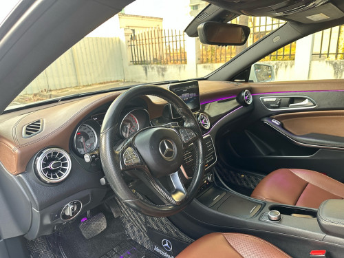 Sale Mercedes Benz CLA250 AMG ឆ្នាំ​2015​ស្មាតឃី​ ក្រដាស​ពន្ធ​