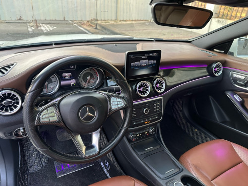Sale Mercedes Benz CLA250 AMG ឆ្នាំ​2015​ស្មាតឃី​ ក្រដាស​ពន្ធ​