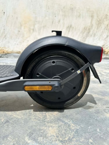 Scooter ninebot f2