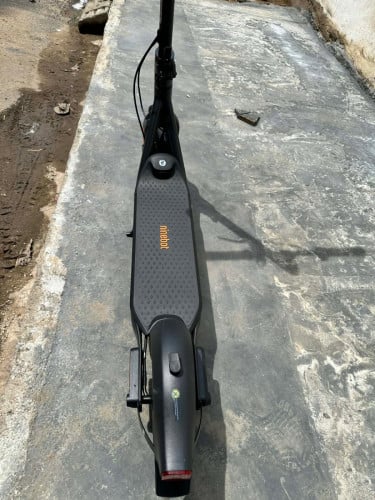 Scooter ninebot f2