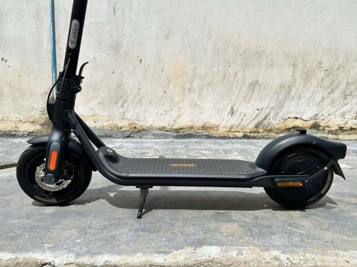 Scooter ninebot f2