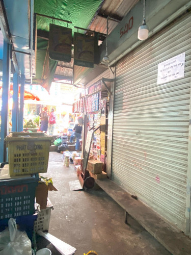 Shop for sale at Psar Leu Market