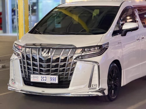 TOYOTA ALPHARD 011 🆙 023 មុខជប៉ុន លេងBody-kit ១ជុំ កៅអីធំម៉ាស្សាVIP ក្នុងខ្មៅ ដំបូលផ្កាយ 🌌✨💫☄️🌟