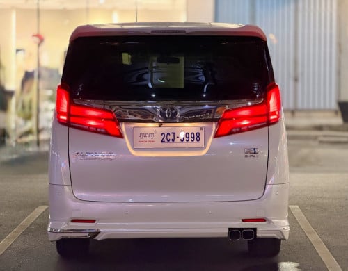 TOYOTA ALPHARD 011 🆙 023 មុខជប៉ុន លេងBody-kit ១ជុំ កៅអីធំម៉ាស្សាVIP ក្នុងខ្មៅ ដំបូលផ្កាយ 🌌✨💫☄️🌟