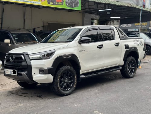 TOYOTA HILUX RALLY 2022 ឡានស្អាតម្ចាស់ដើមទី1ថ្មី គីឡូតិច ម្ចាស់ប្រើថែ