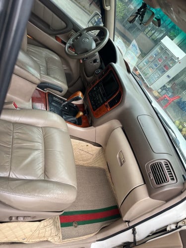 Toyota Land Cruiser V6 ម៉ាសូត លក់