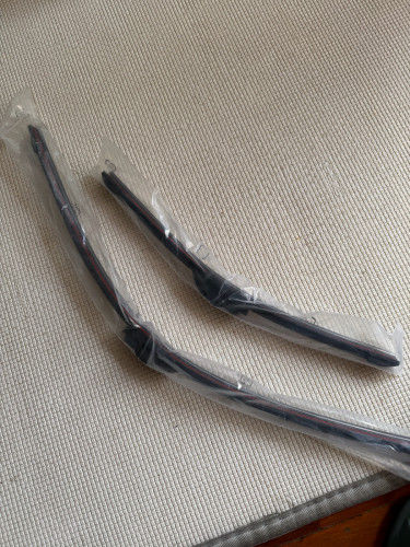 Toyota- Puris wipers