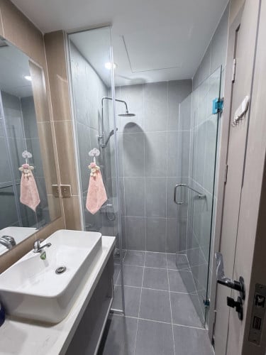 ខុនដូ Condo East Sok Condominium លក់បន្ទាន់ចចារ តម្លៃក្រោមទីផ្សារ សំភារៈពេញ