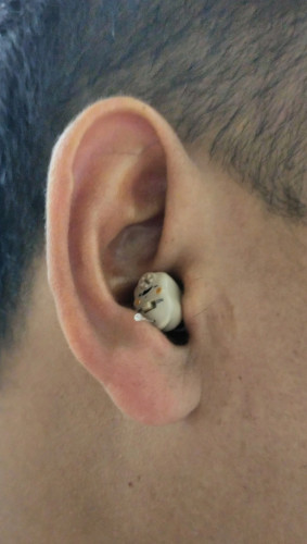 ឧបករណ៍ជំនួយការស្ដាប់ / Hearing Aid device អាចសាកថ្មតាម Type-C