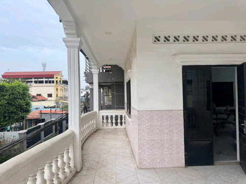 🏡 ផ្ទះលក់ | ជិតផ្សារប៉េសេ – បឹងទំពន់📍 បឹងទំពន់ 2 ខណ្ឌមានជ័យ Phnom Penh