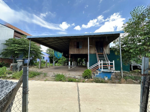 🏦House for Available for Urgent Sale at a Special Price (Negotiable).