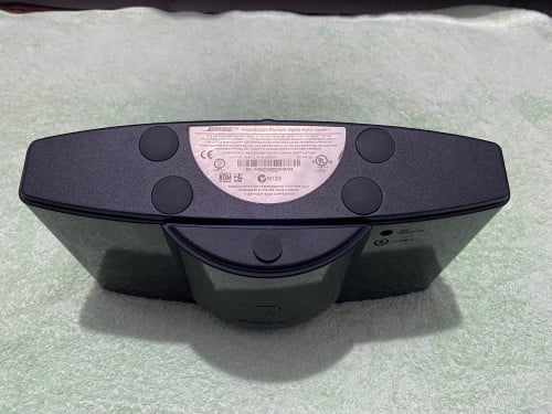 Bose soundock portable digital music system