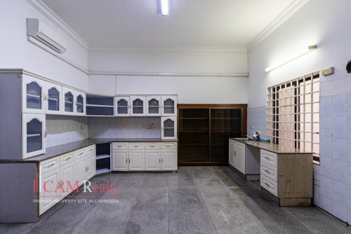Commercial Villa For Rent in BKK1