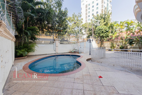 Commercial Villa For Rent in BKK1