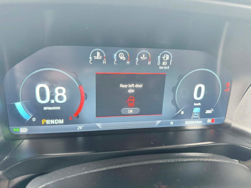 Ford Everest 2023Titanium full option ចូលតាមក្រុមហ៊ុនfordឆ្វេងសុីន