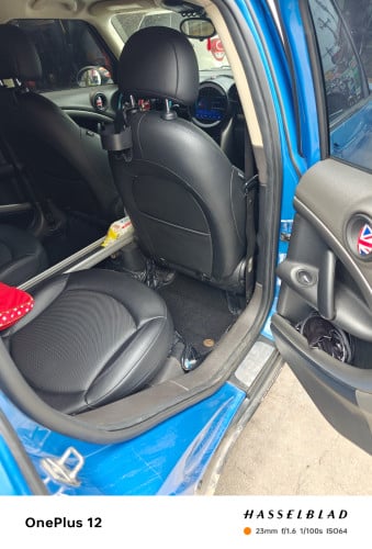 Mini Cooper r60 year 2011 sale