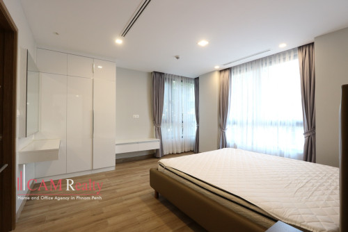 Modern style 1 bedroom serviced apartment for rent in BKK1