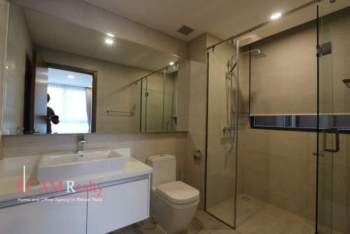 Modern style 1 bedroom serviced apartment for rent in BKK1