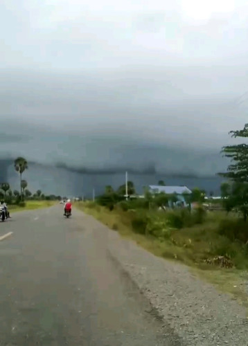 ដីស្រែលក់