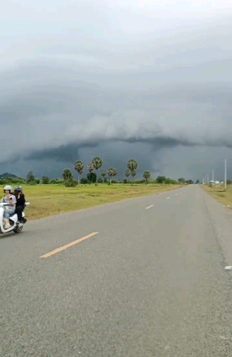 ដីស្រែលក់
