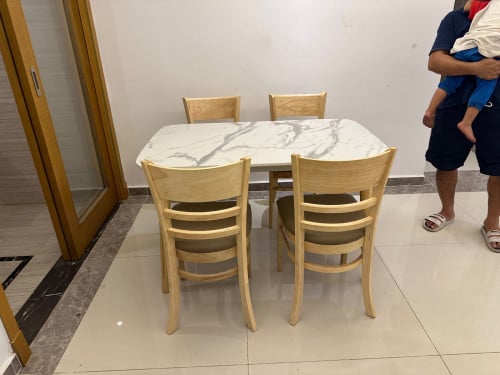 ឆុតតុបាយ