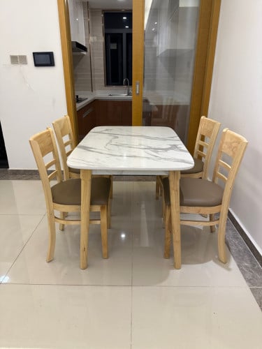 ឆុតតុបាយ