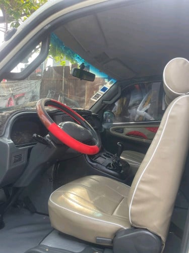 ឡានស្អាតៗឆ្នាំ 2000