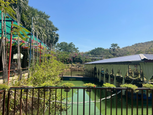 ដីលក់ 28$/m2 (2500m2)  ជិតតំប់ទេសចរណ៍ ជិតផ្លវជាតិចម្ងាយ 50m ពីផ្លូជាតិ