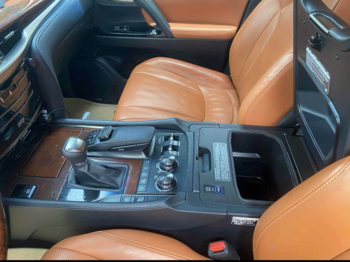 កំរាលដៃលេខ​ Lexus Lx570 2016-2021 សម្រាប់​លក់