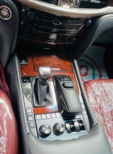 កំរាលដៃលេខ​ Lexus Lx570 2016-2021 សម្រាប់​លក់