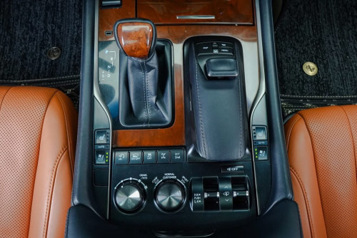 កំរាលដៃលេខ​ Lexus Lx570 2016-2021 សម្រាប់​លក់