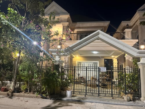 ផ្ទះលក់ បុរី ML ព្រែកជ្រៃ