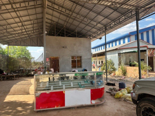 ๐ฆHouse Available for Urgent Sale at a Special Price (Negotiable).