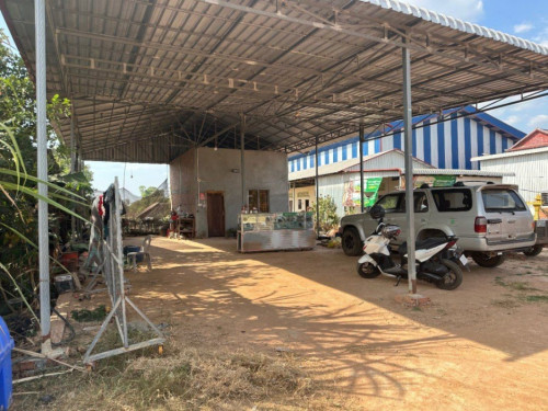 ๐ฆHouse Available for Urgent Sale at a Special Price (Negotiable).